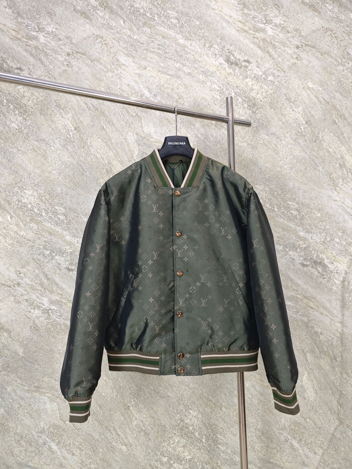 GTR / 루이비통 야구 솜옷