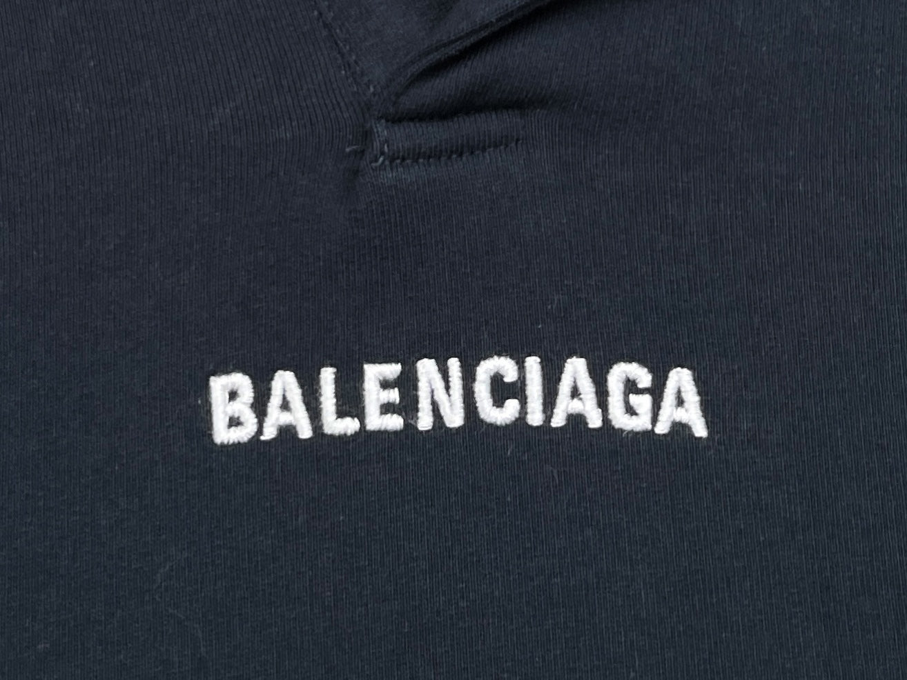 BVG / 발렌시아가 후디