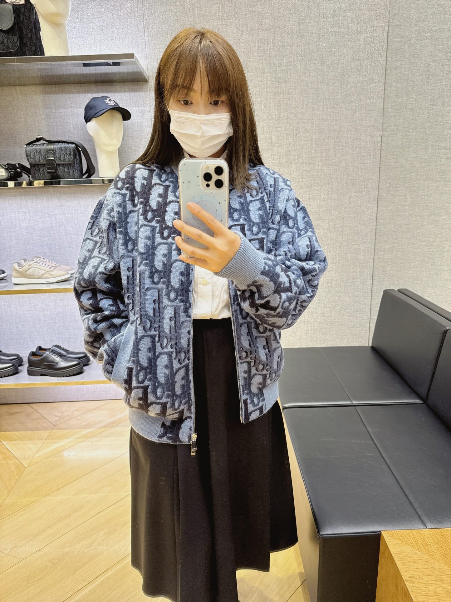 BVG / 디올 니트 코트