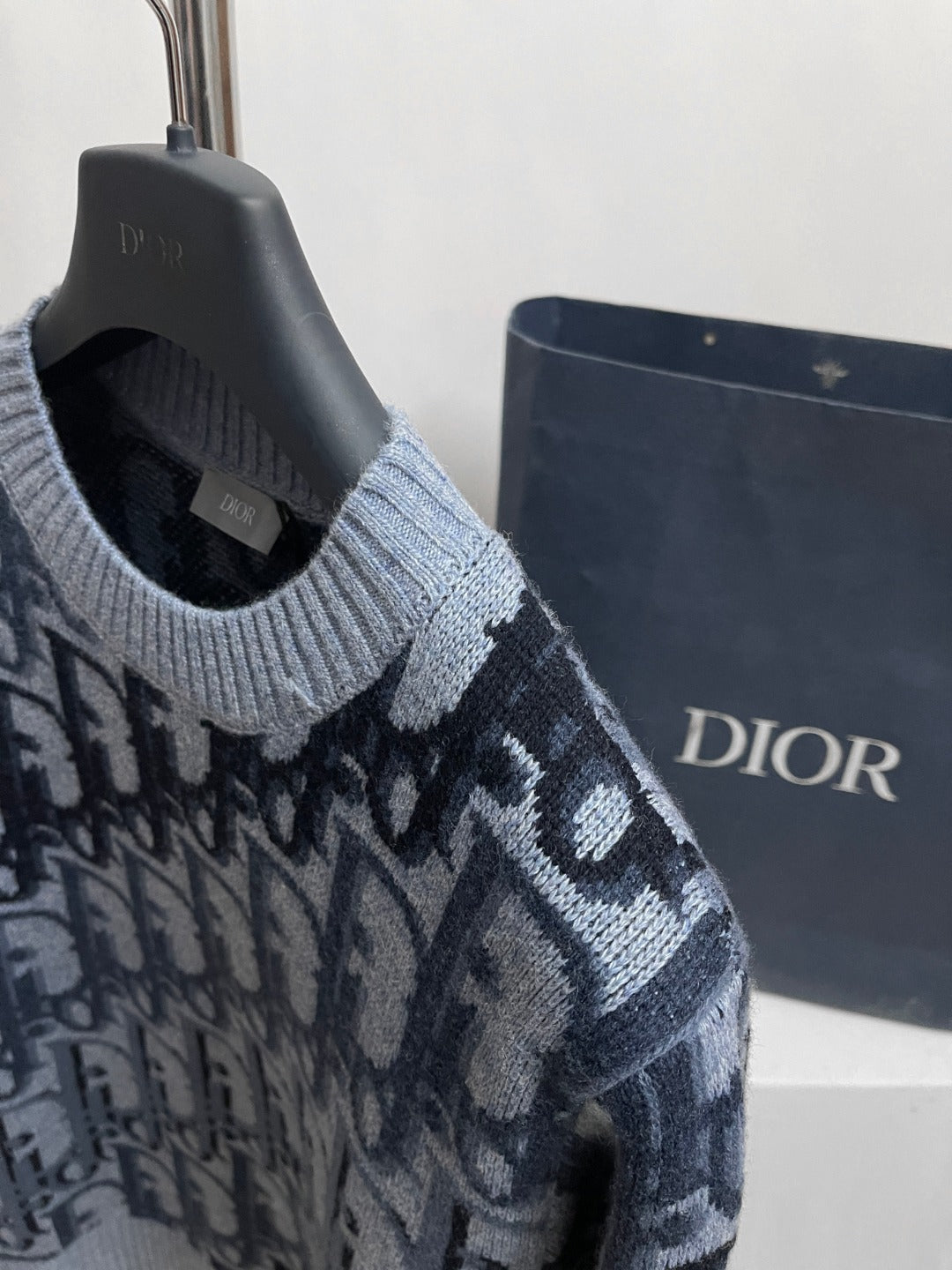 BVG / 디올 니트 스웨터