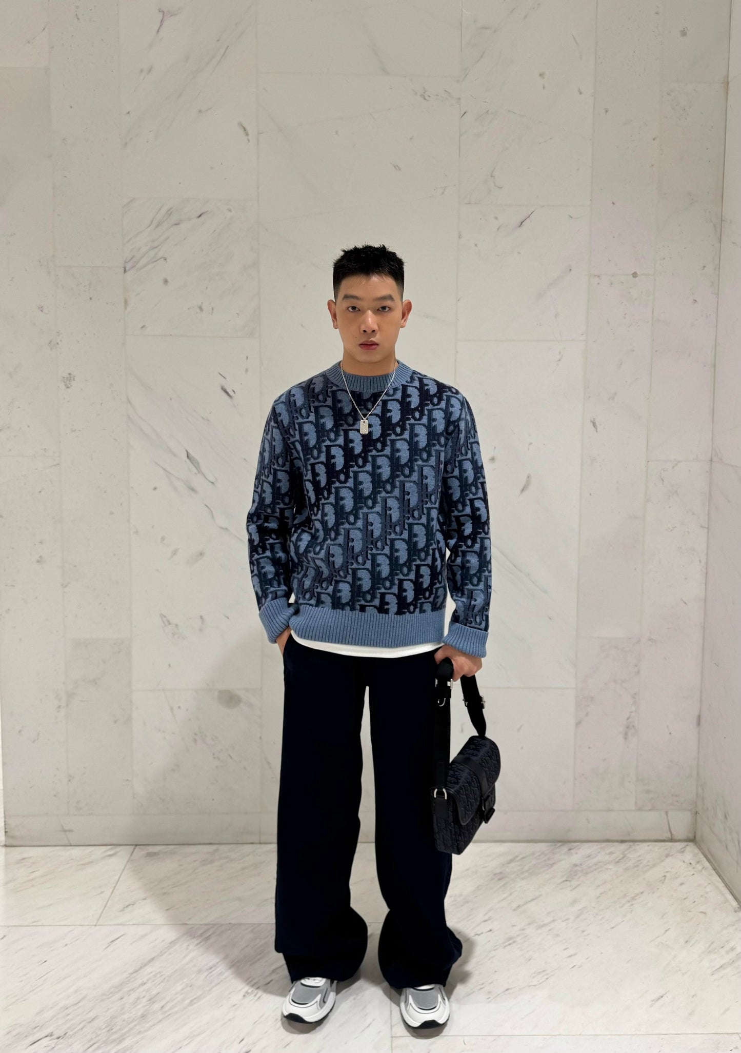 BVG / 디올 니트 스웨터