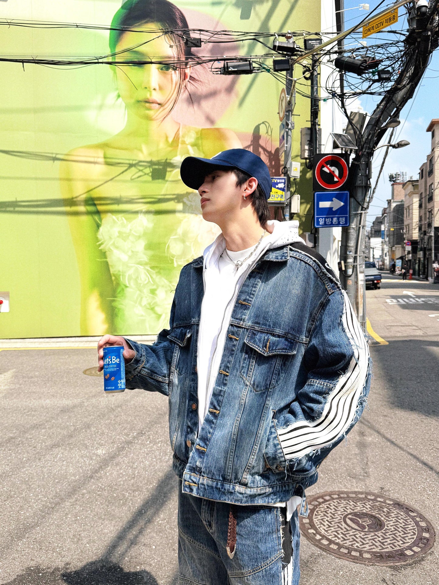 BVG / 발렌시아가 데님 코트