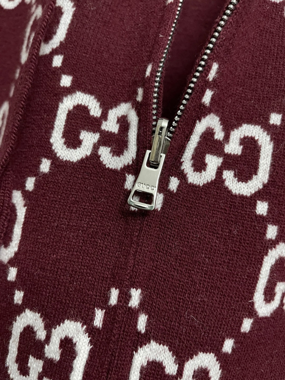 BVG / 구찌 니트 코트