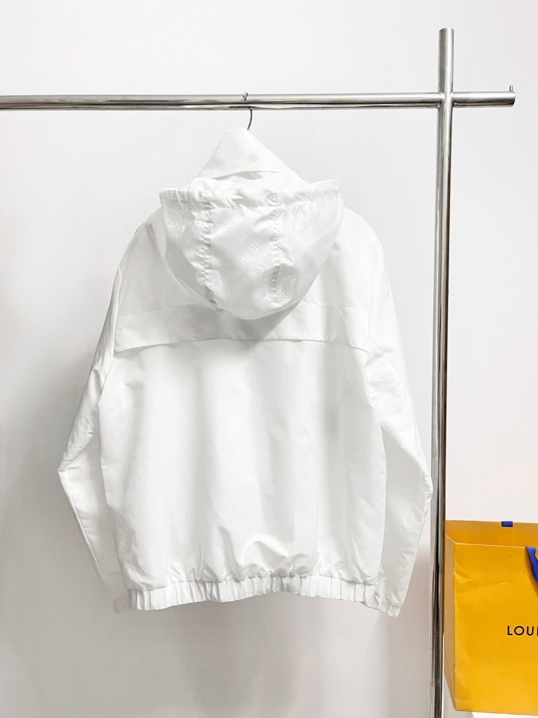 BVG / 루이비통 재킷 코트