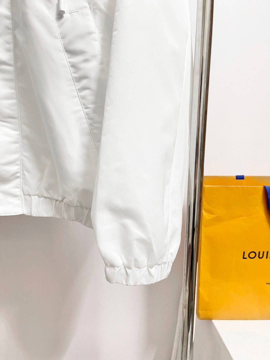 BVG / 루이비통 재킷 코트