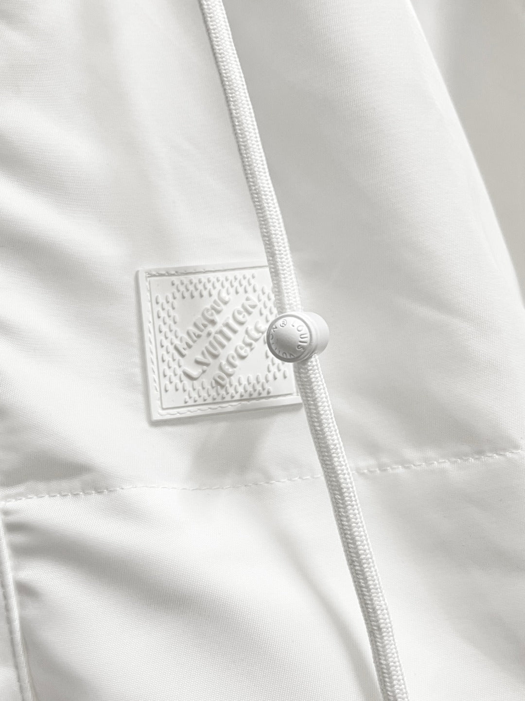 BVG / 루이비통 재킷 코트