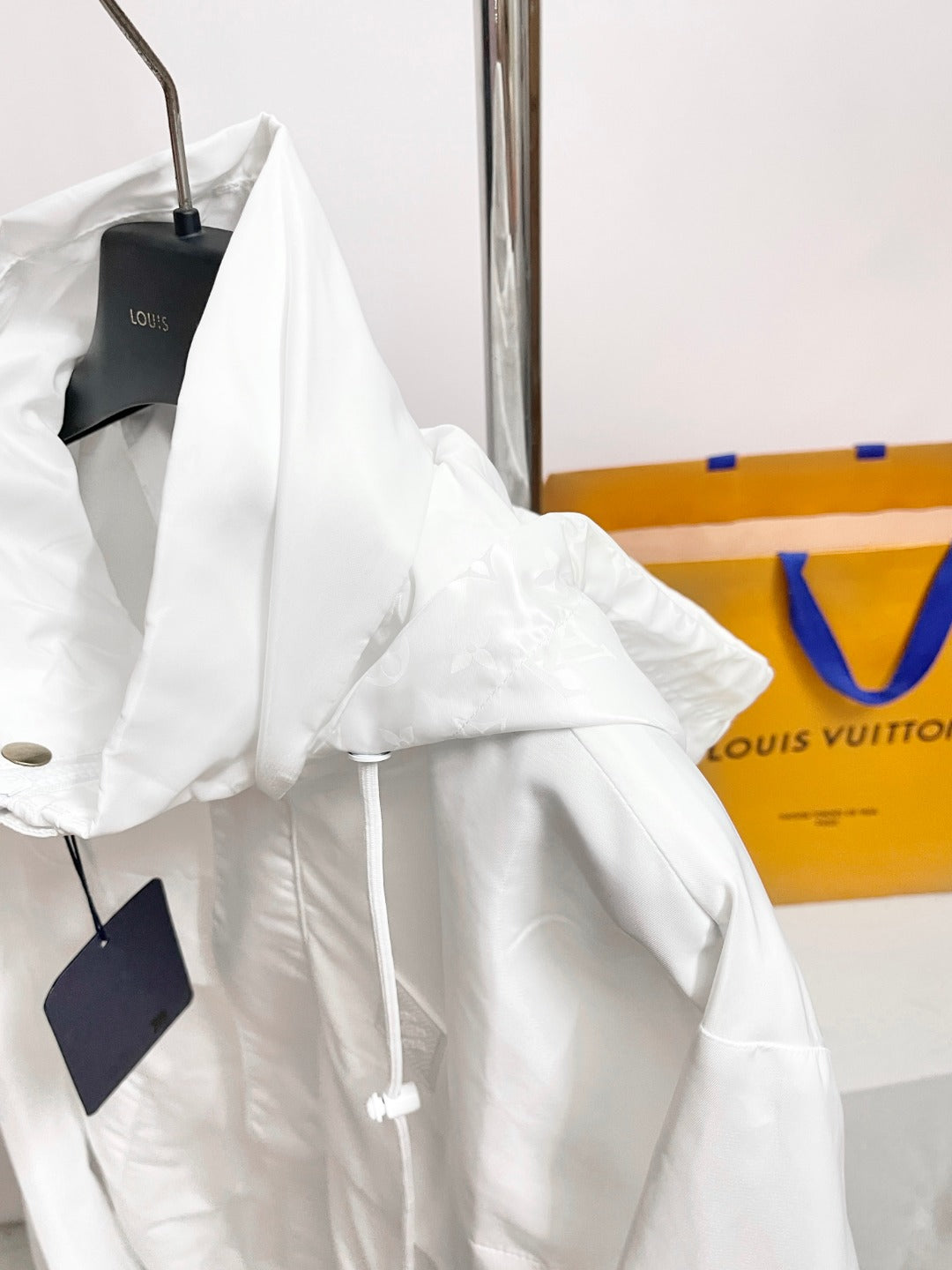 BVG / 루이비통 재킷 코트