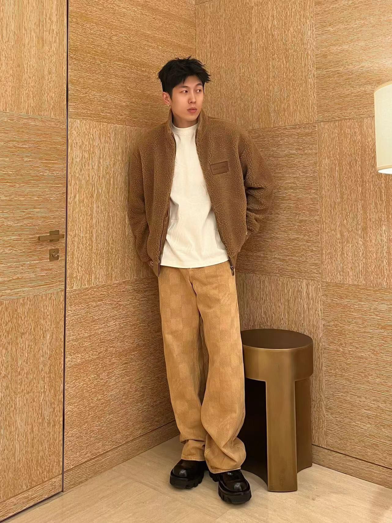 BVG / 루이비통 재킷 코트