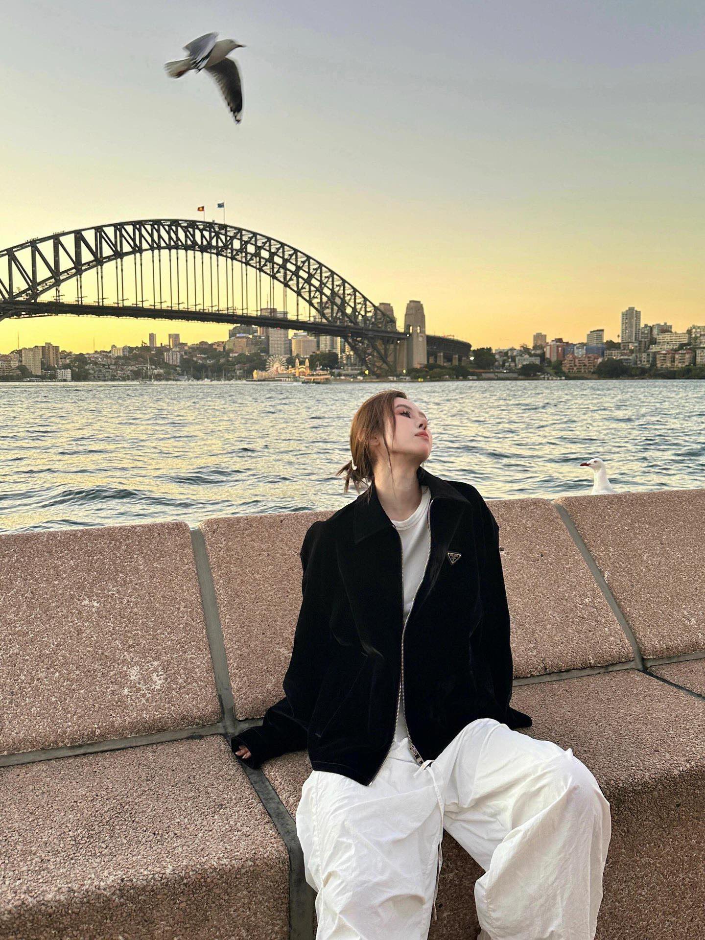 BVG / 프라다 재킷 코트