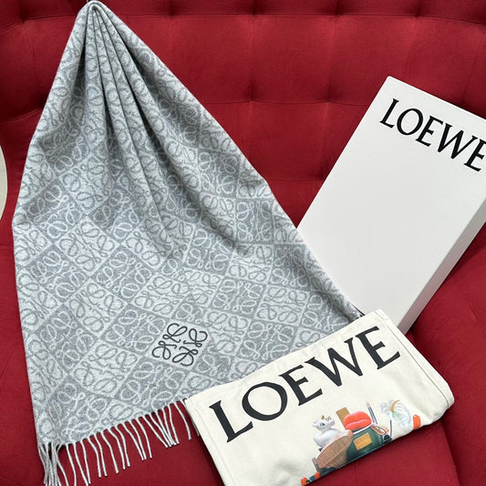 신조 / 로에베 스카프