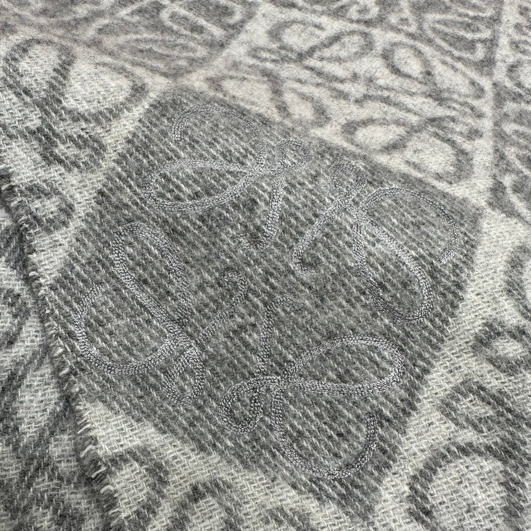 신조 / 로에베 스카프