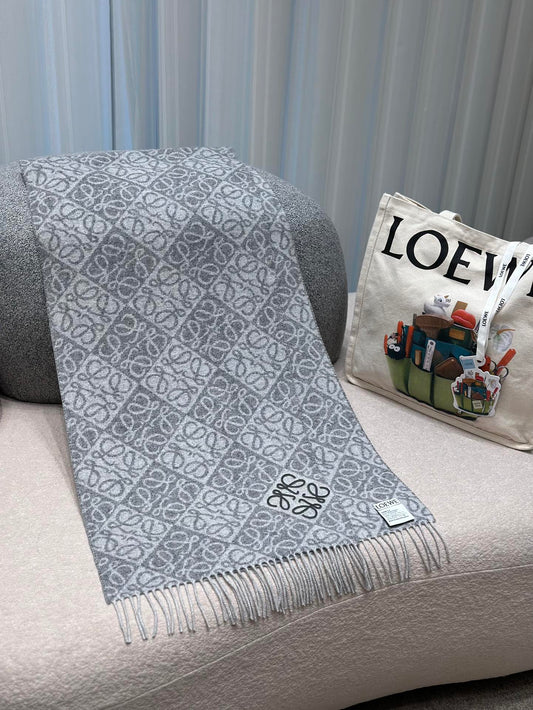 신조 / 로에베 스카프