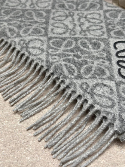 신조 / 로에베 스카프