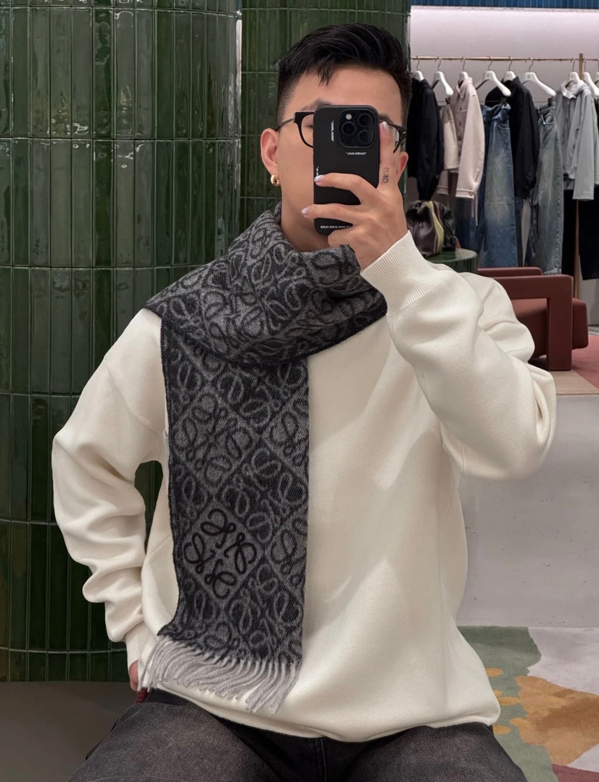 신조 / 로에베 스카프