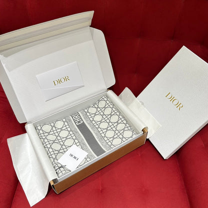 신조 / 디올 스카프