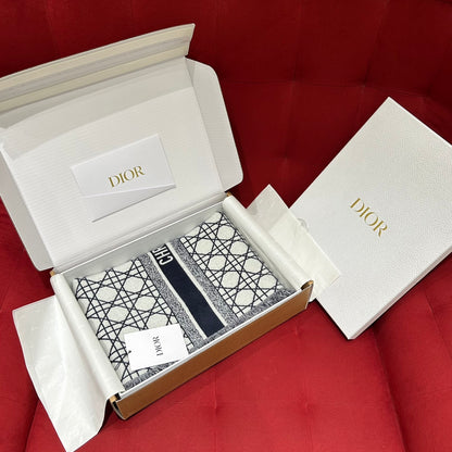 신조 / 디올 스카프