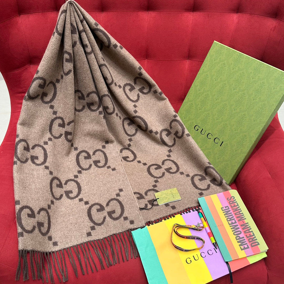 신조 / 구찌 스카프