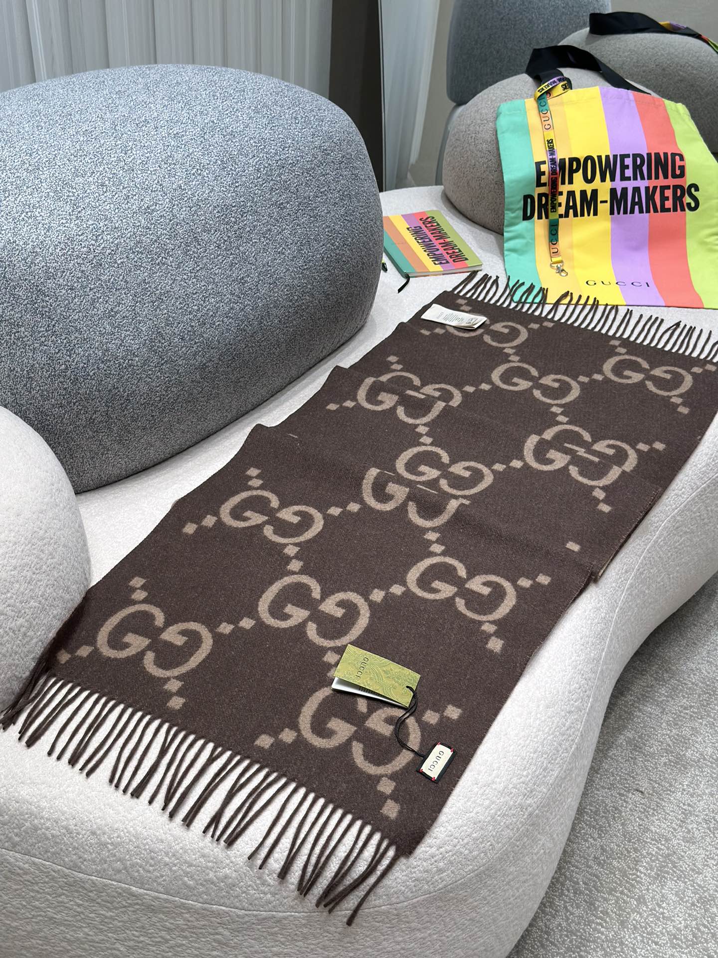 신조 / 구찌 스카프