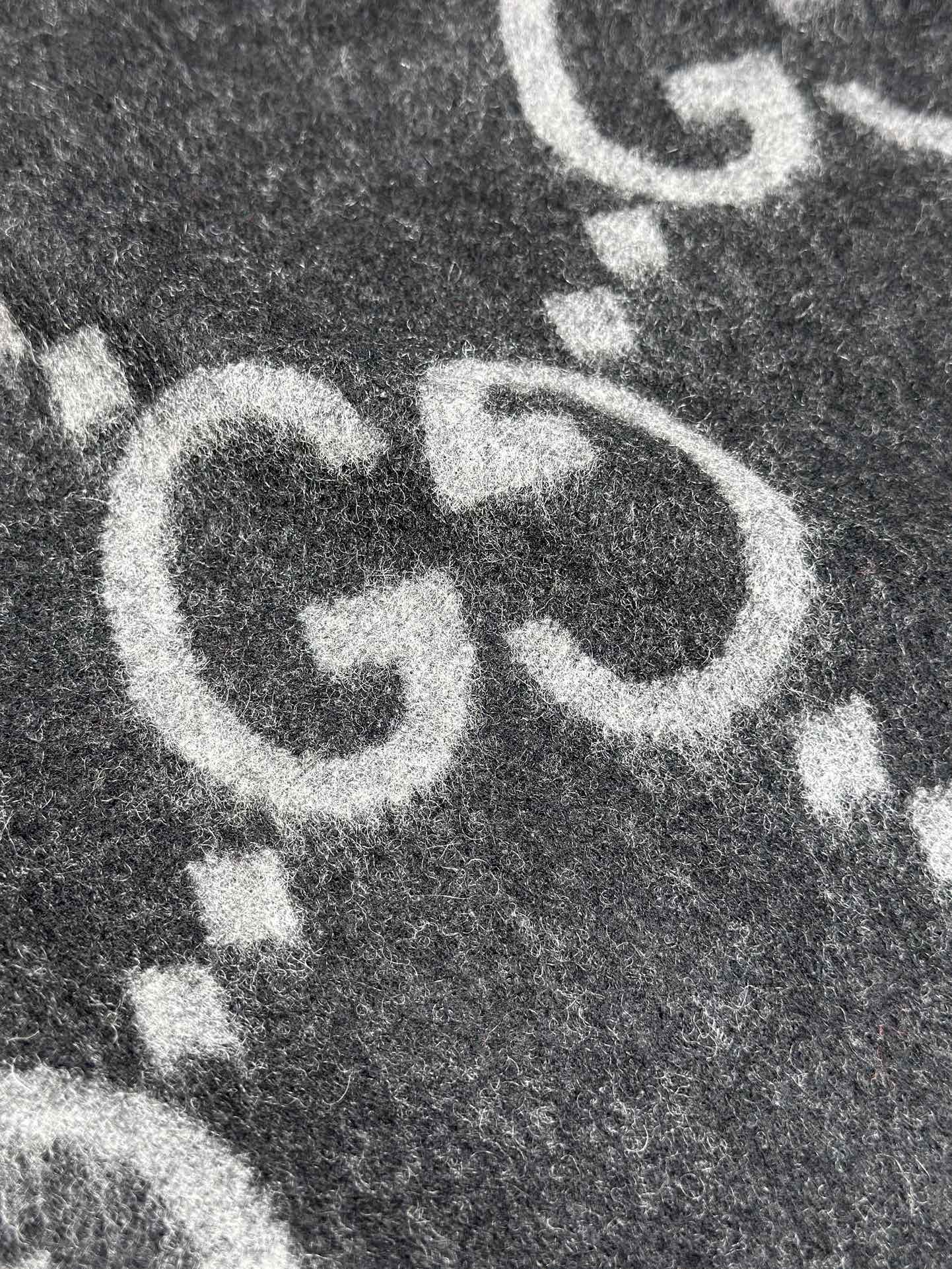 신조 / 구찌 스카프