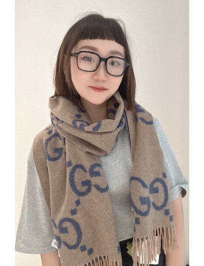 신조 / 구찌 스카프