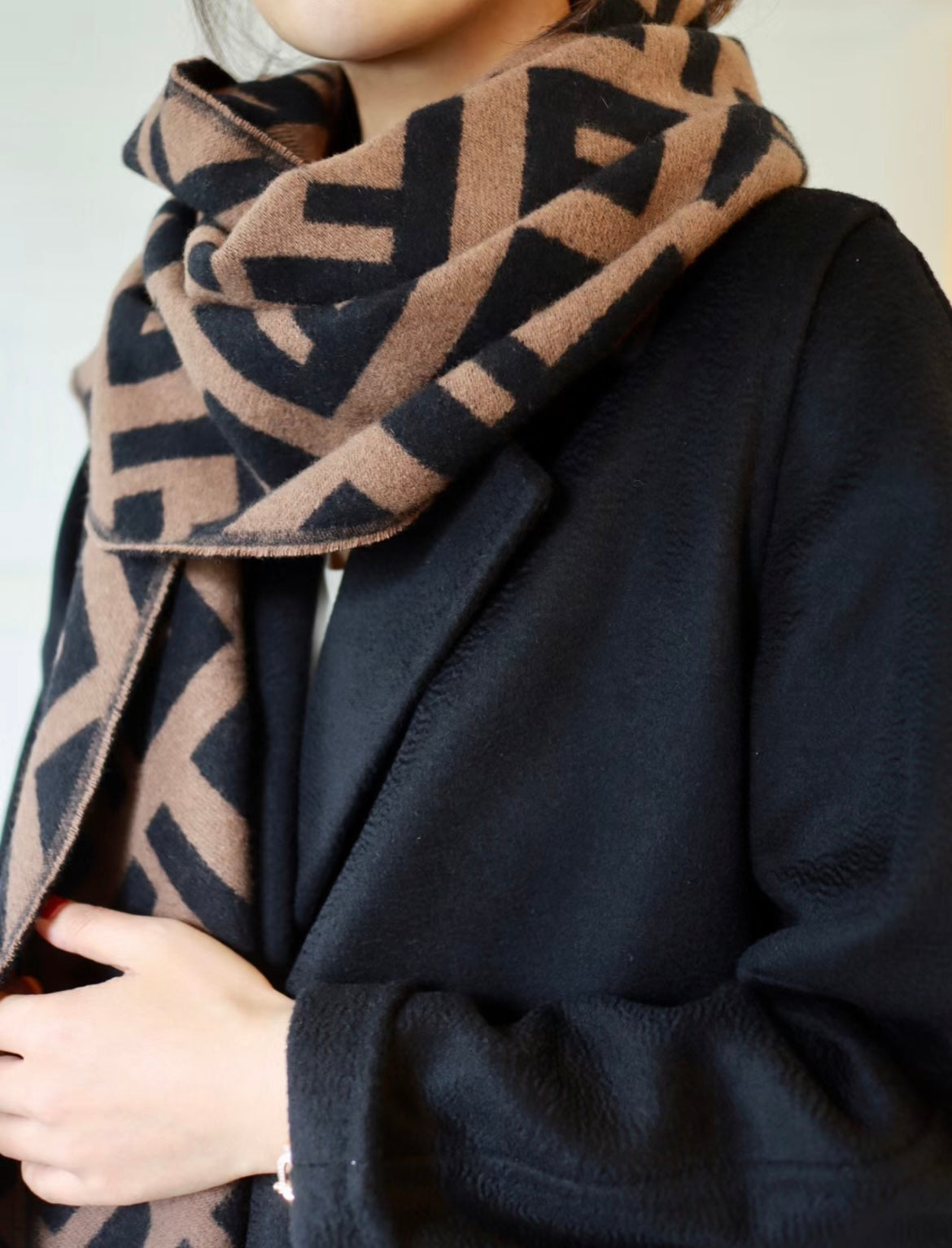 신조 / 펜디 스카프