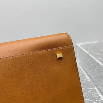 카타 / 더로우 안장 골드 브라운 가방