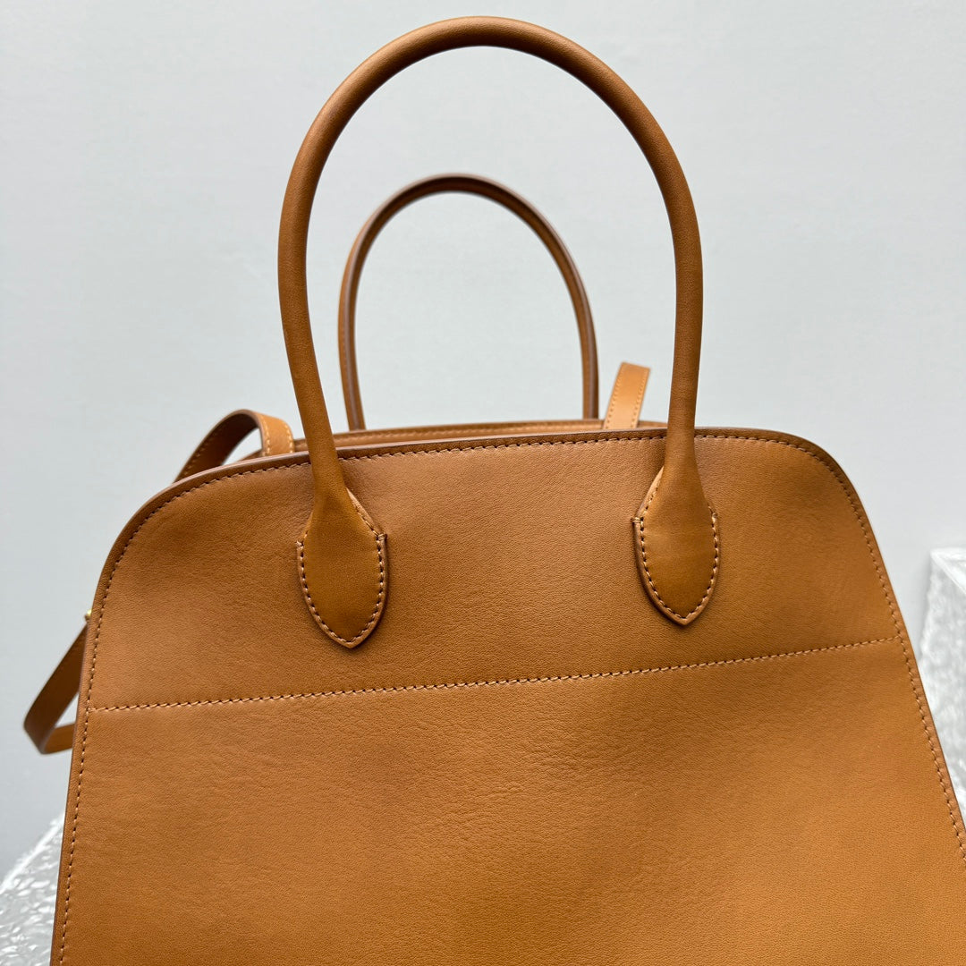 카타 / 더로우 안장 가죽 갈색 가방