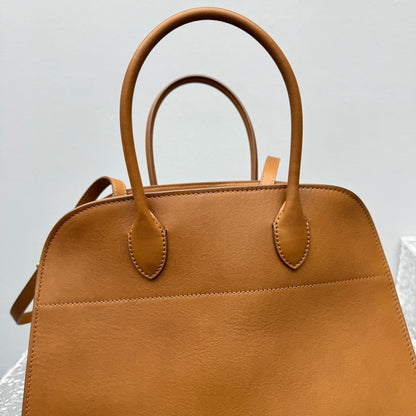 카타 / 더로우 안장 가죽 갈색 가방