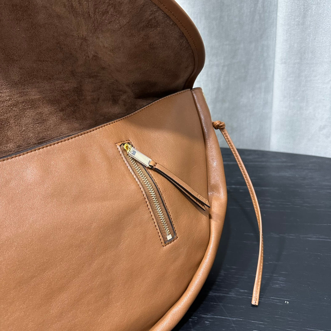 카타 / 셀린느 구불구불한 달 가방