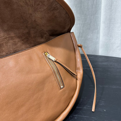 카타 / 셀린느 구불구불한 달 가방