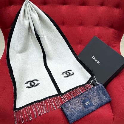 신조 / 샤넬 스카프