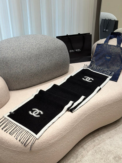 신조 / 샤넬 스카프