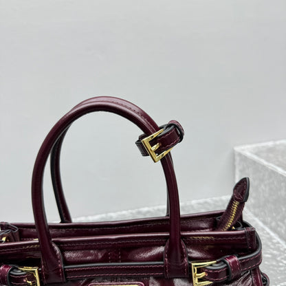 카타 / 프라다 미니 숄더백