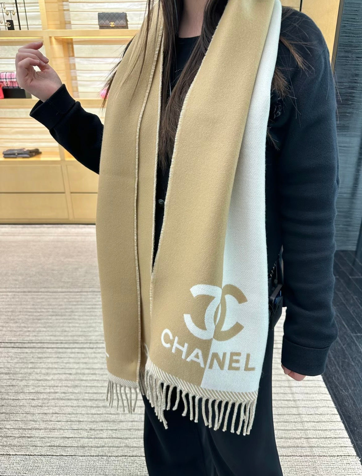 신조 / 샤넬 스카프