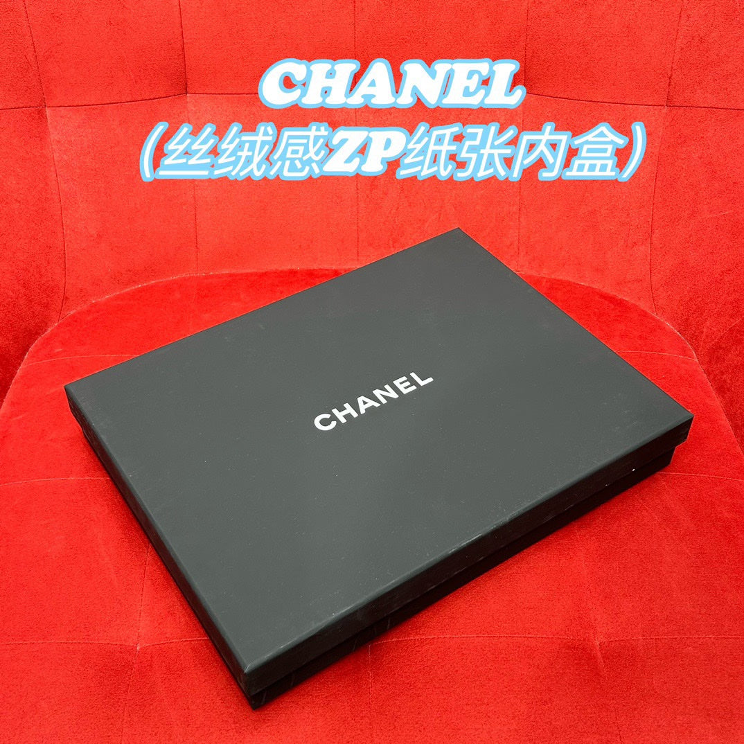 신조 / 샤넬 스카프