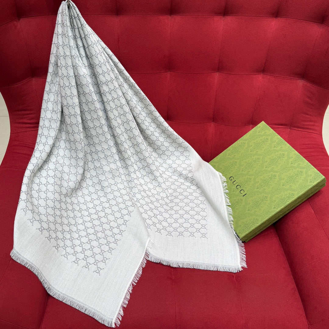 신조 / 구찌 스카프