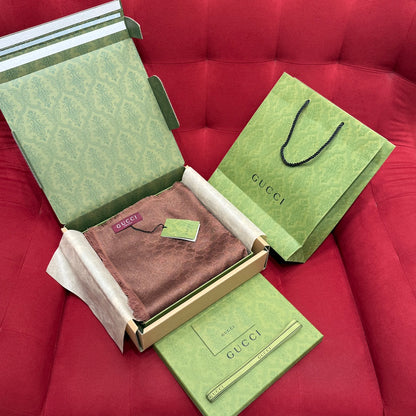 신조 / 구찌 스카프