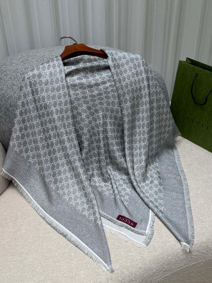 신조 / 구찌 스카프