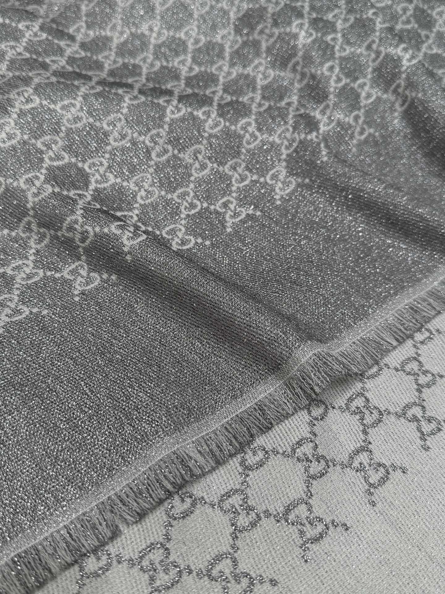 신조 / 구찌 스카프