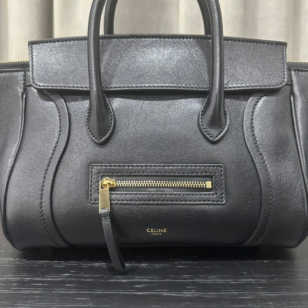 카타 / 셀린느 웃는 얼굴