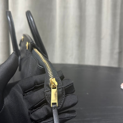 카타 / 셀린느 웃는 얼굴