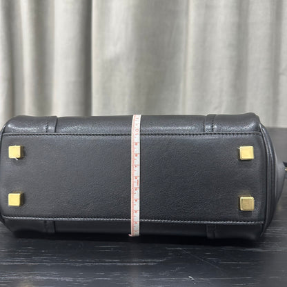 카타 / 셀린느 웃는 얼굴