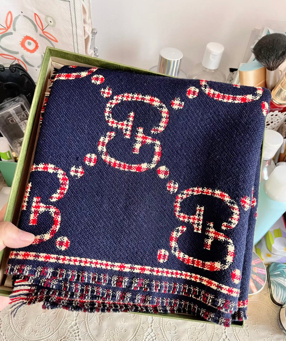 신조 / 구찌 스카프