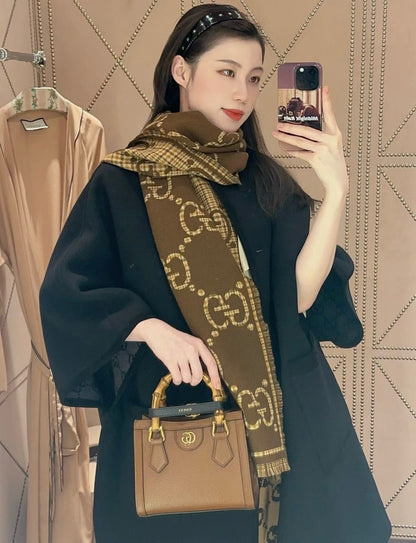 신조 / 구찌 스카프