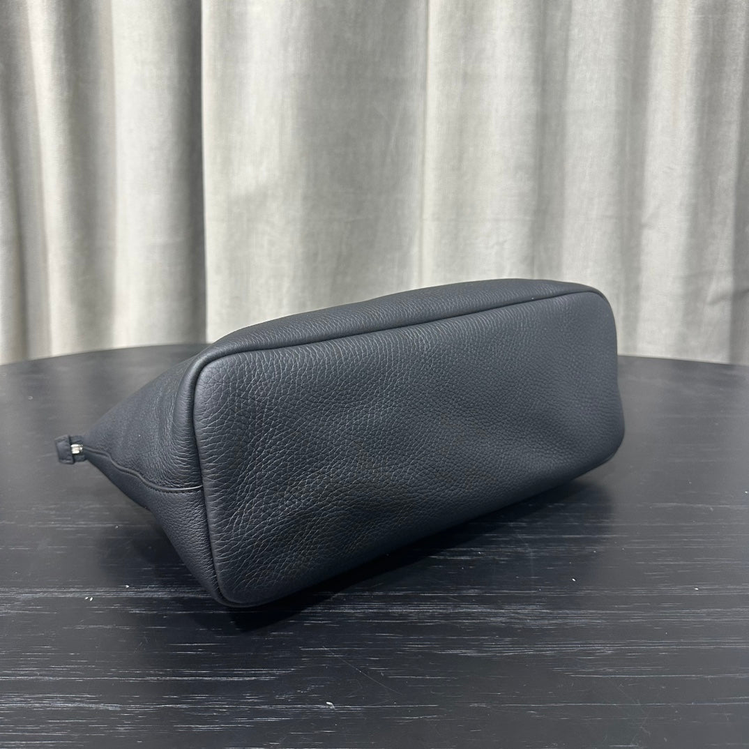 카타 / 더로우 핸드백