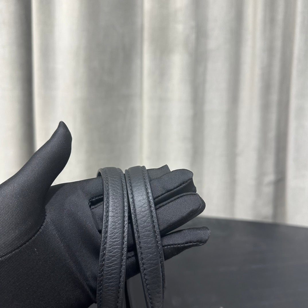 카타 / 더로우 핸드백