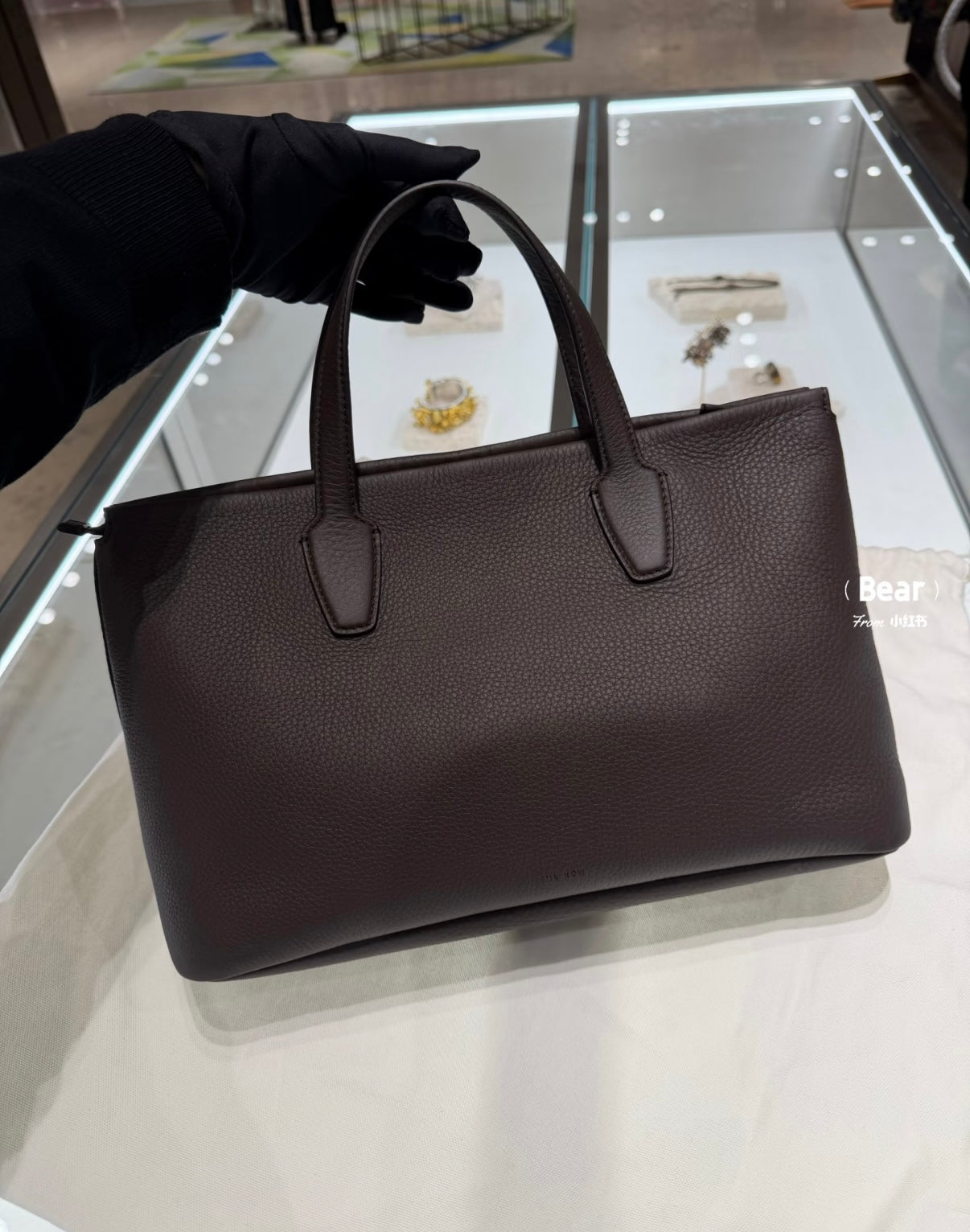 카타 / 더로우 핸드백