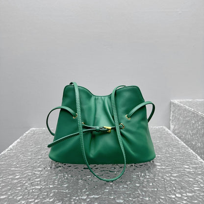 카타 / 프라다 구름백