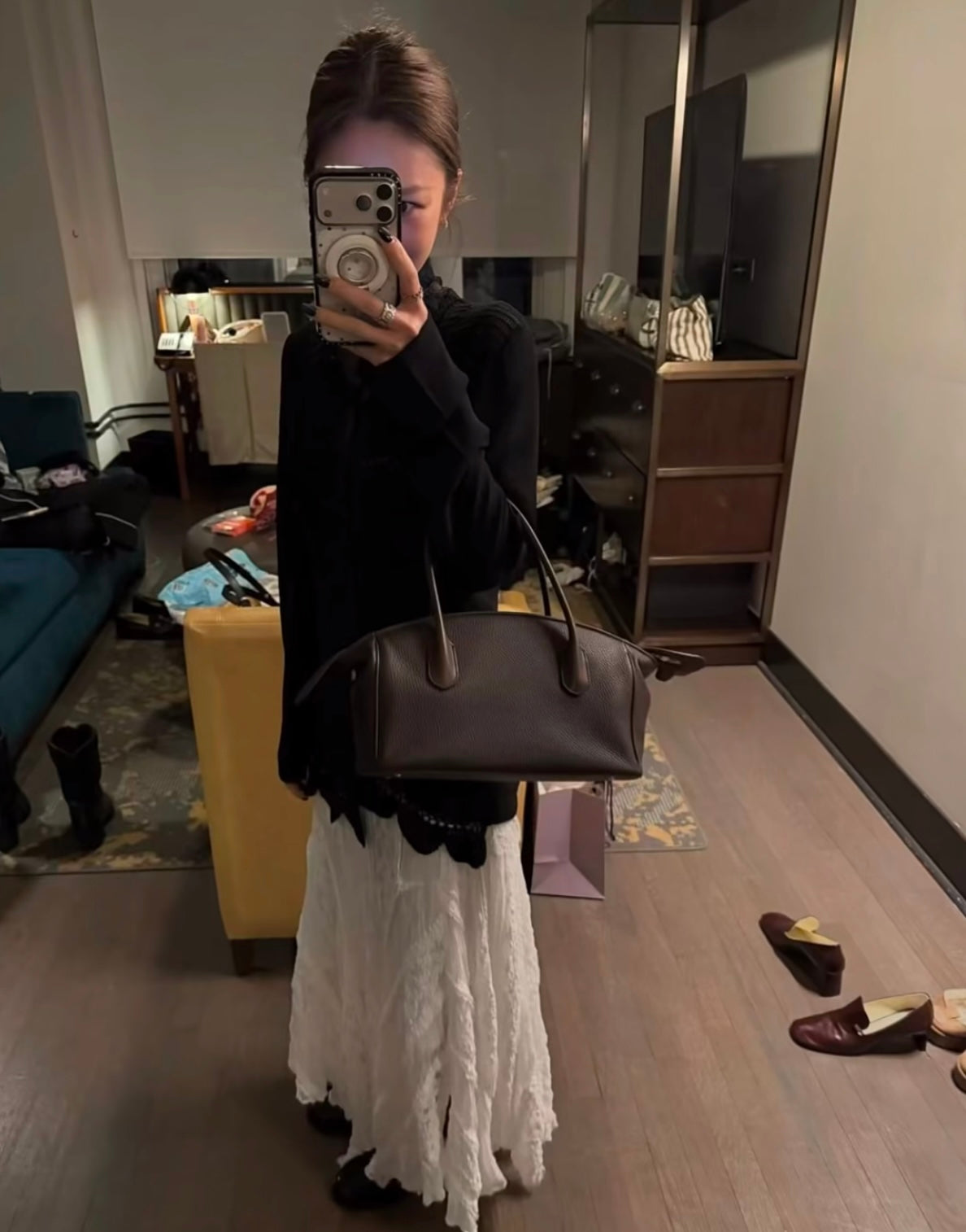 카타 / 더로우 핸드백