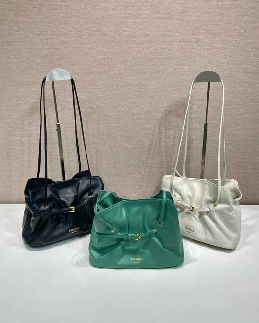 카타 / 프라다 구름 가방